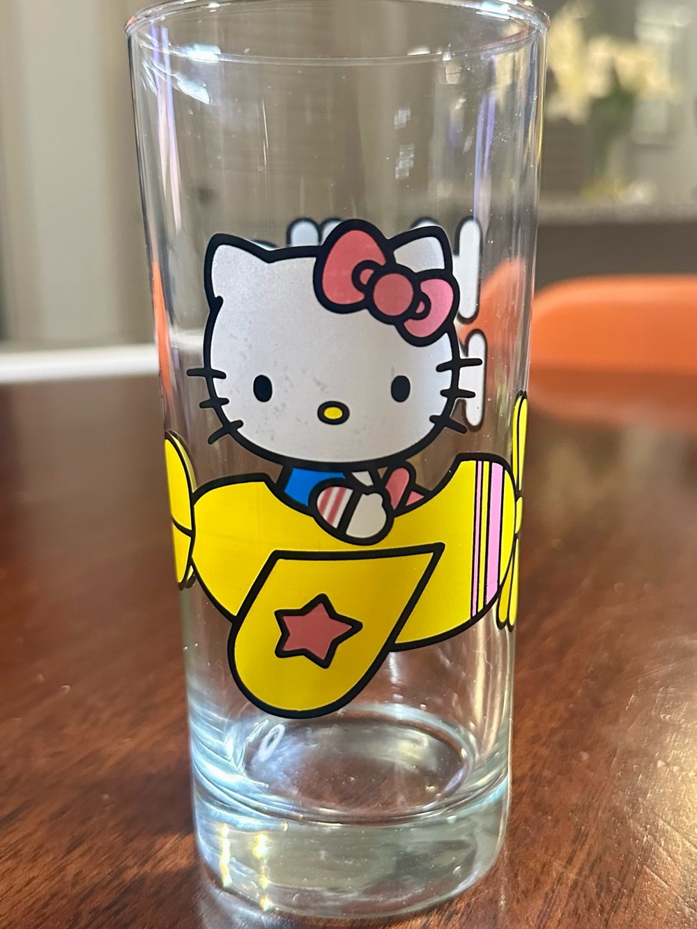 2013 Sanrio Hello Kitty on Plane Drinking Glass Cup 6" Tall Kawaii Collectible